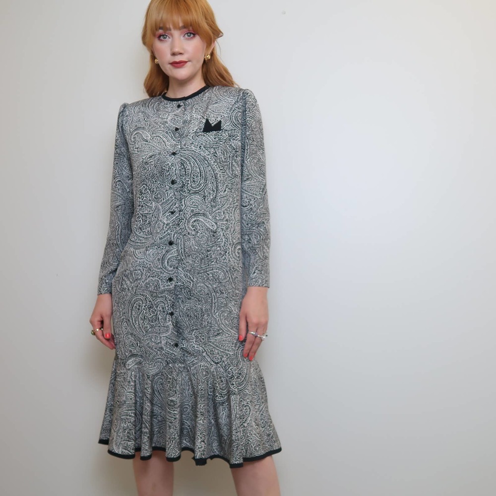 Vintage 80s black and white paisley midi dress 6P